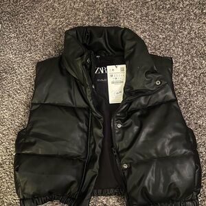 Zara Sleek Black Quilted Vest